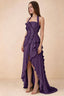 Vestido largo Celeste color uva con cuello halter, volantes plisados y abertura alta