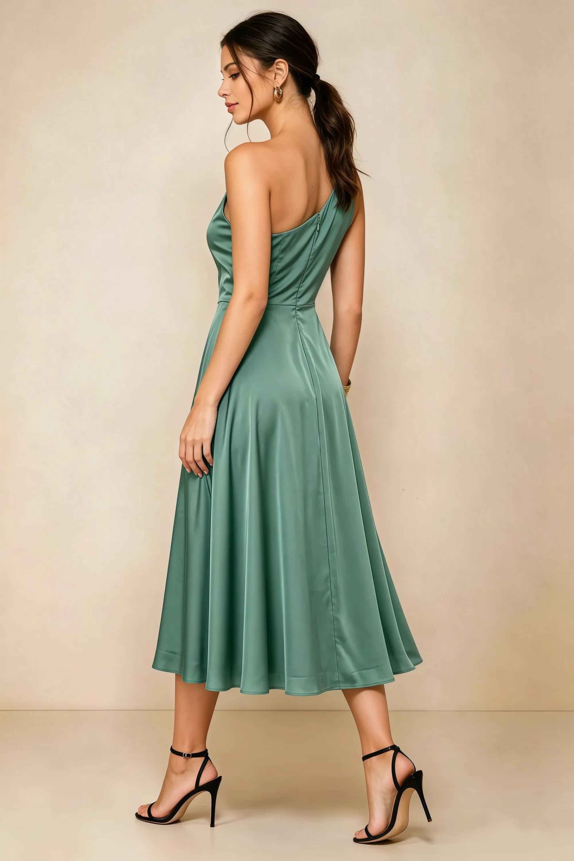 Alexa Eucalyptus Satin One Shoulder Midi Dress with Slit Imagen secundaria del producto