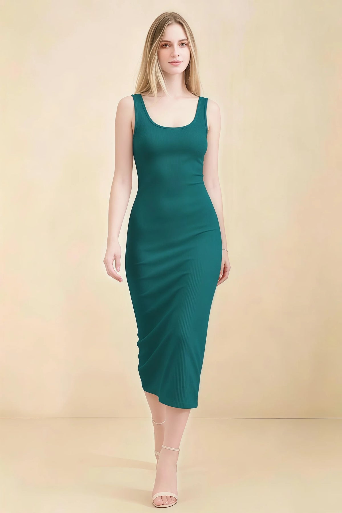 Alvina Peacock Scoop Neck Bodycon Midi Dress Imagen principal del producto