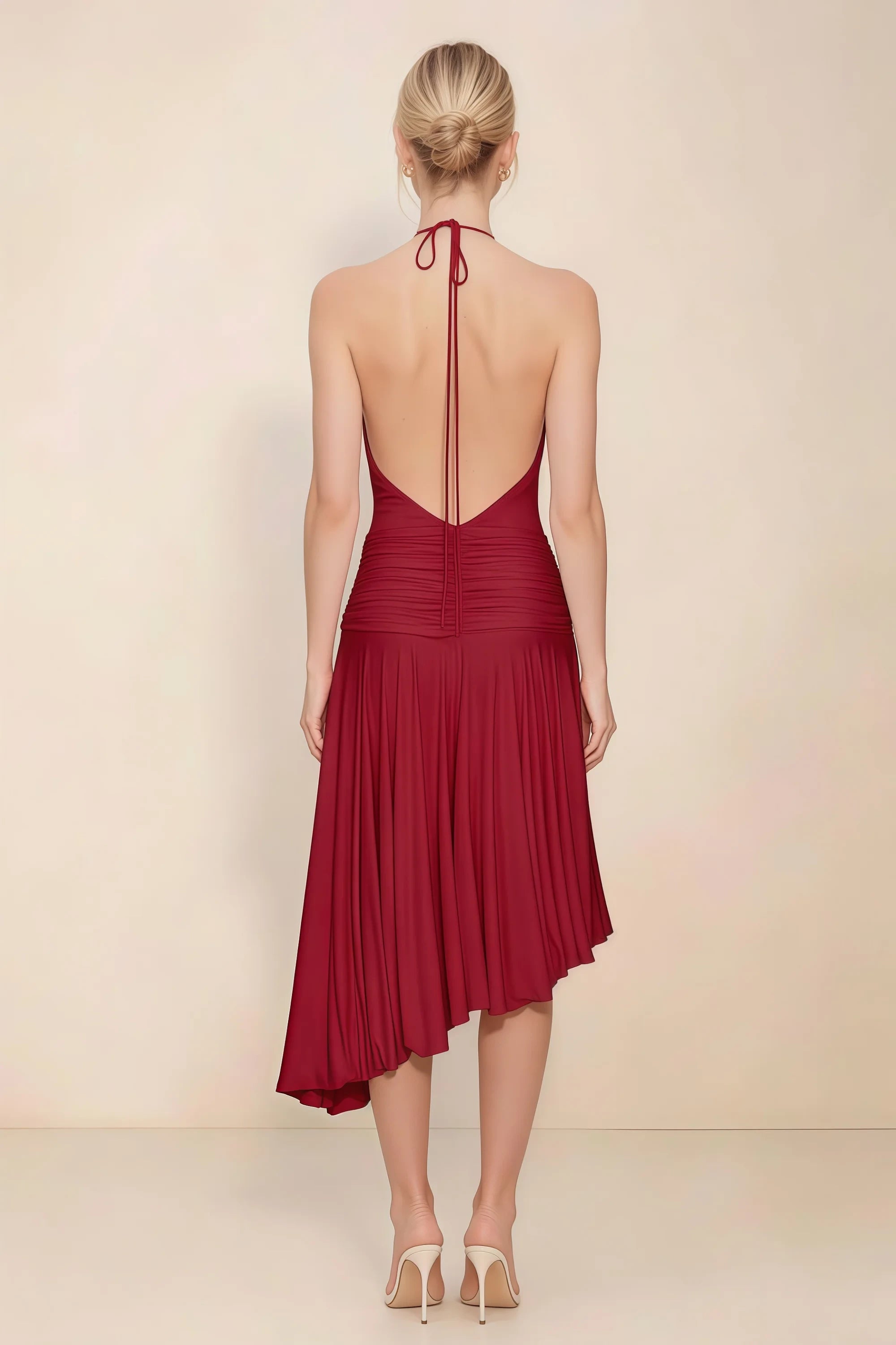 Amalia Scarlet Halter Asymmetric Hem Slinky Midi Dress Imagen secundaria del producto