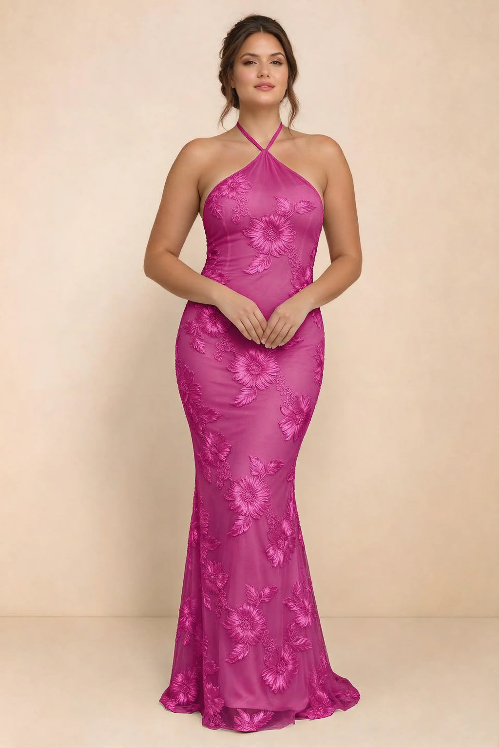 Vestido largo de sirena Cassandra fucsia con estampado floral 3D y cuello halter