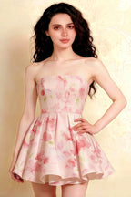 Front close-up of the LVLVS Catherine bandeau mini dress ideal for graduation ceremonies and daytime celebrations
