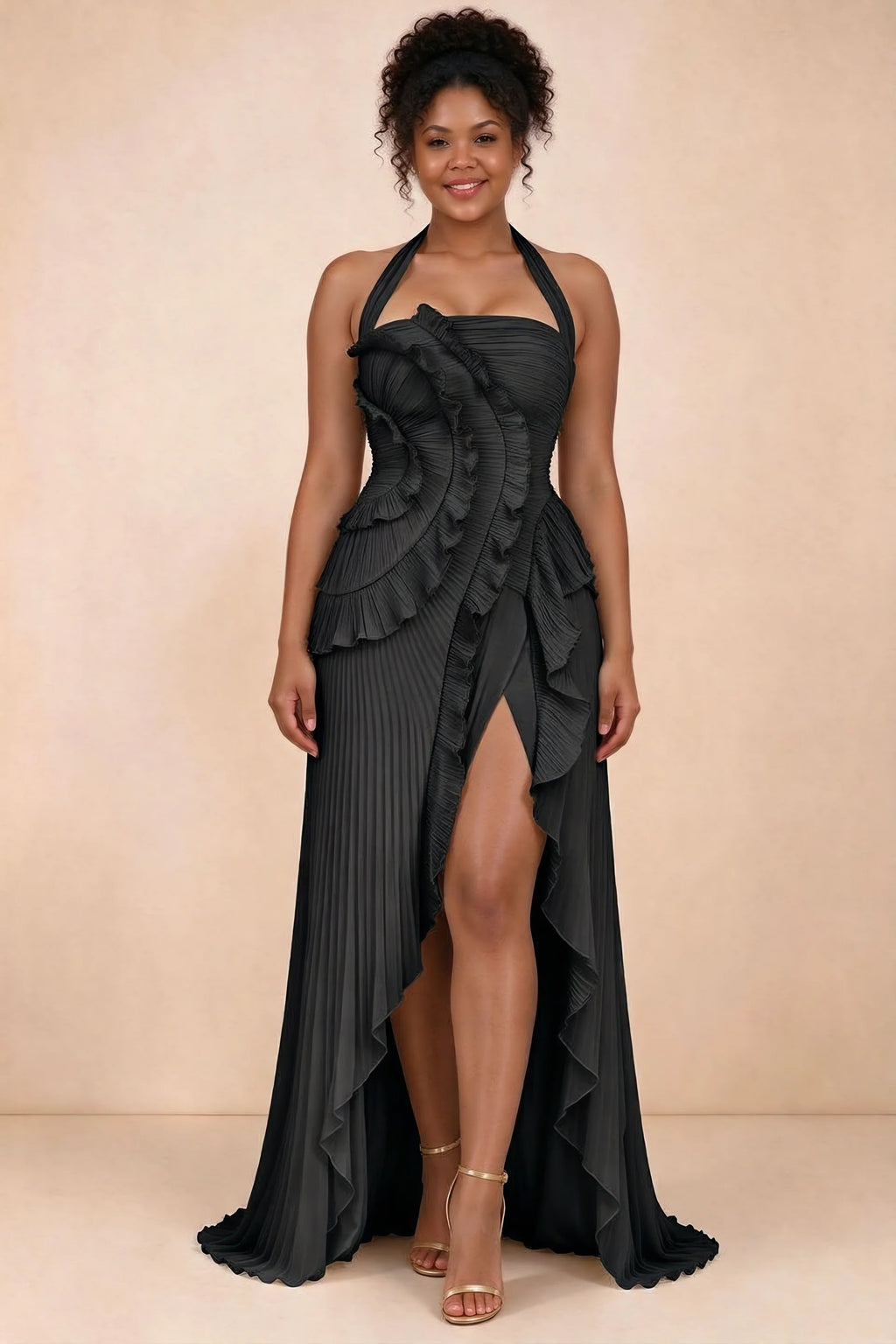 Vestido largo Celeste negro plisado con volantes, cuello halter y abertura alta