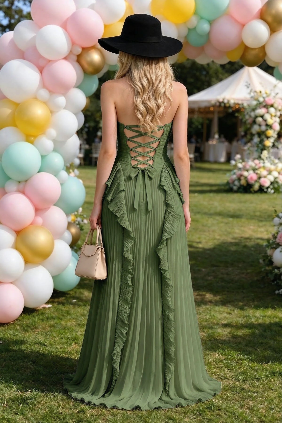 Vestido largo Celeste verde oliva plisado con volantes, cuello halter y abertura alta