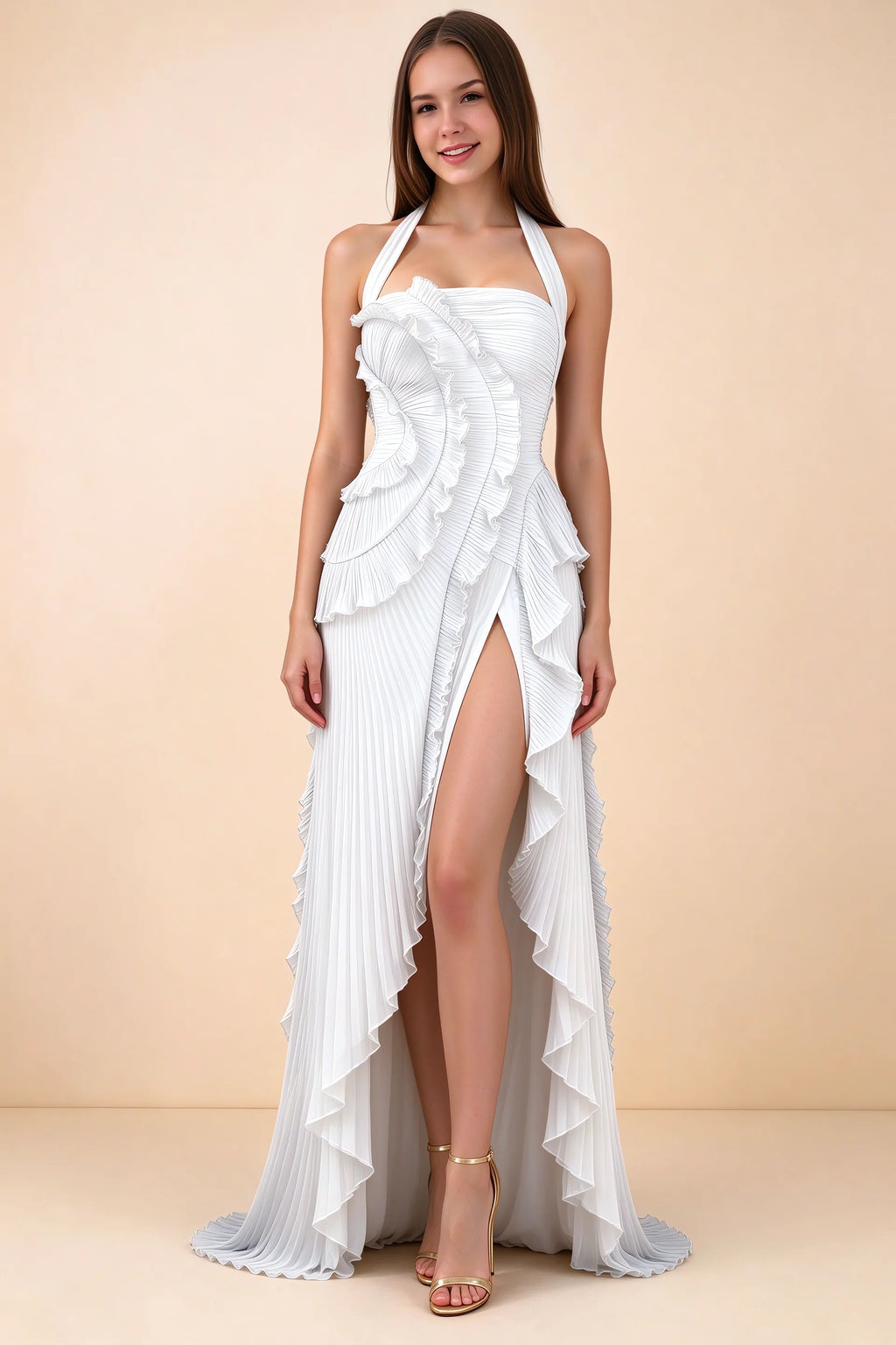 Vestido largo Celeste blanco con volantes plisados, cuello halter y abertura alta