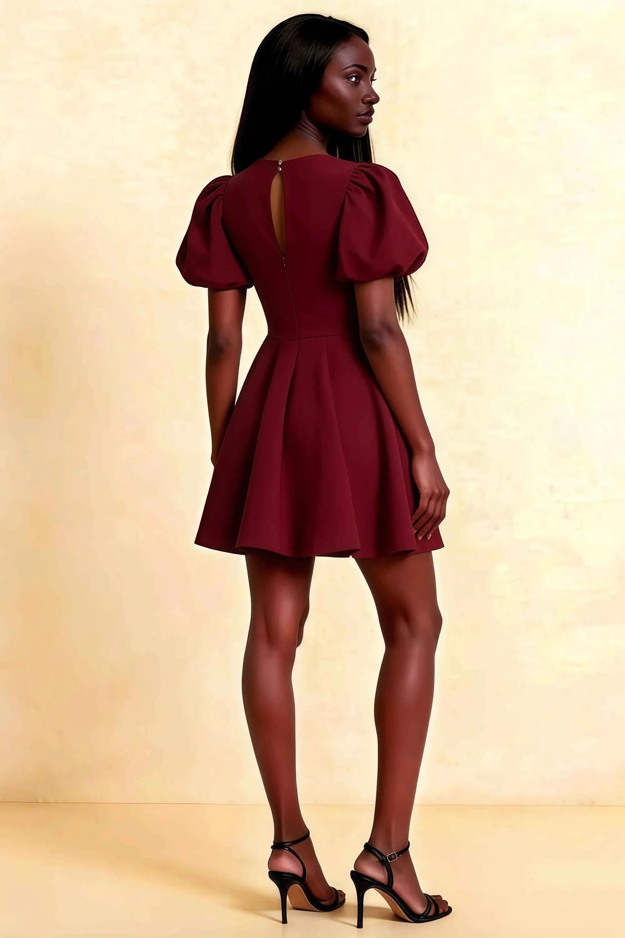 Celia Burgundy Crew Neck Eyelet Mini Dress with Puff Sleeves Imagen secundaria del producto
