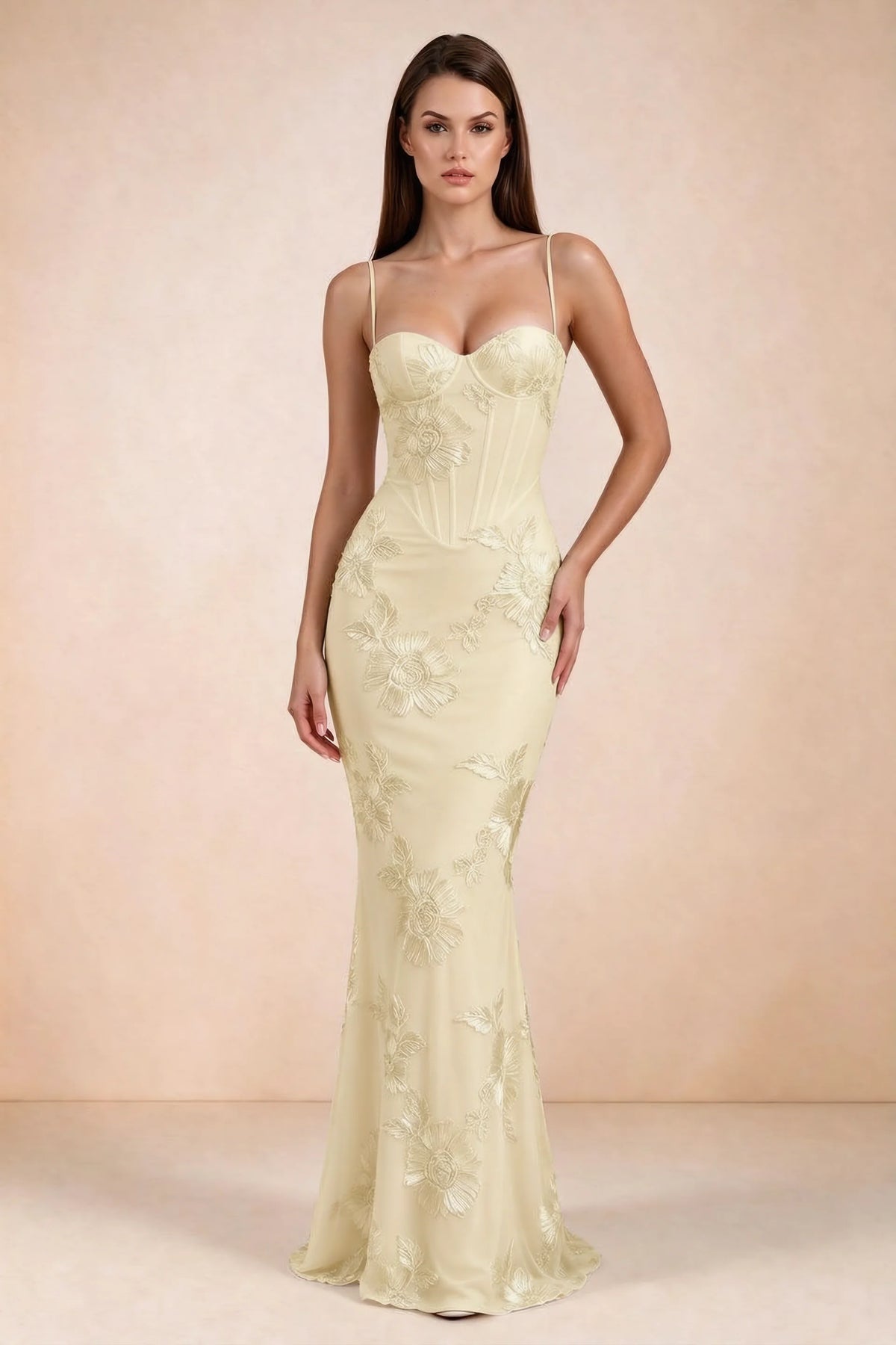Vestido largo de sirena Celine con corsé bordado de limones y flores