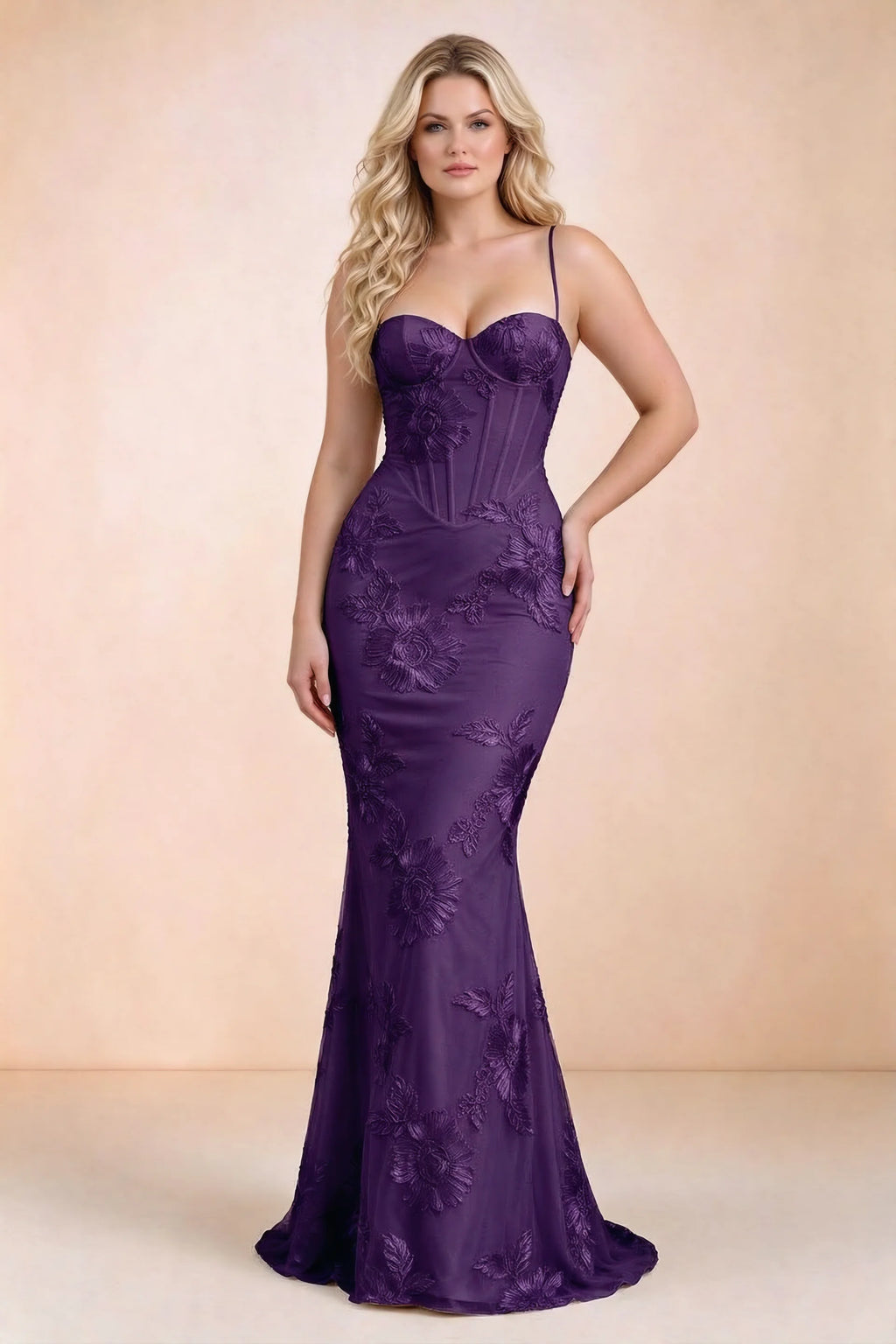 Vestido largo de sirena Celine color ciruela con corsé y bordado floral