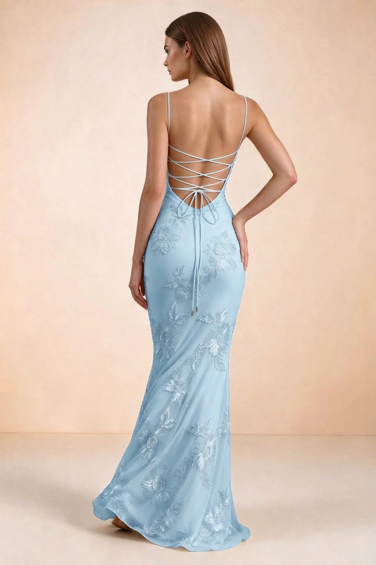Vestido largo de sirena Celine azul cielo con corsé y bordado floral