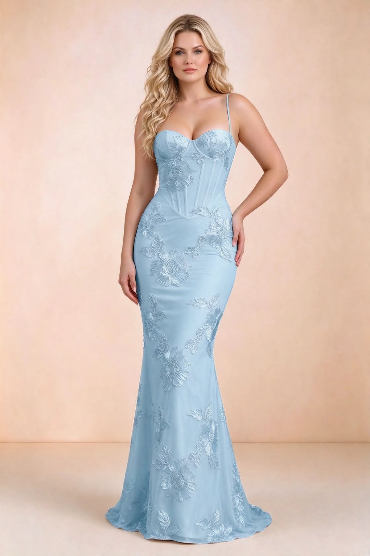 Vestido largo de sirena Celine azul cielo con corsé y bordado floral