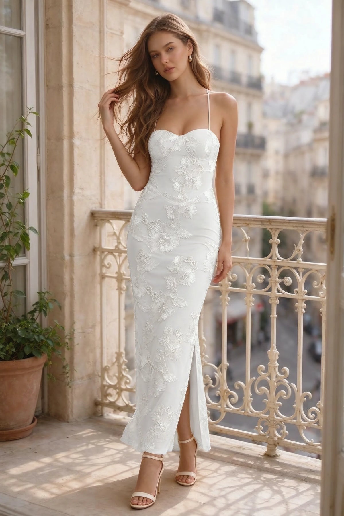 Clementine White 3D Floral Sweetheart Maxi Dress