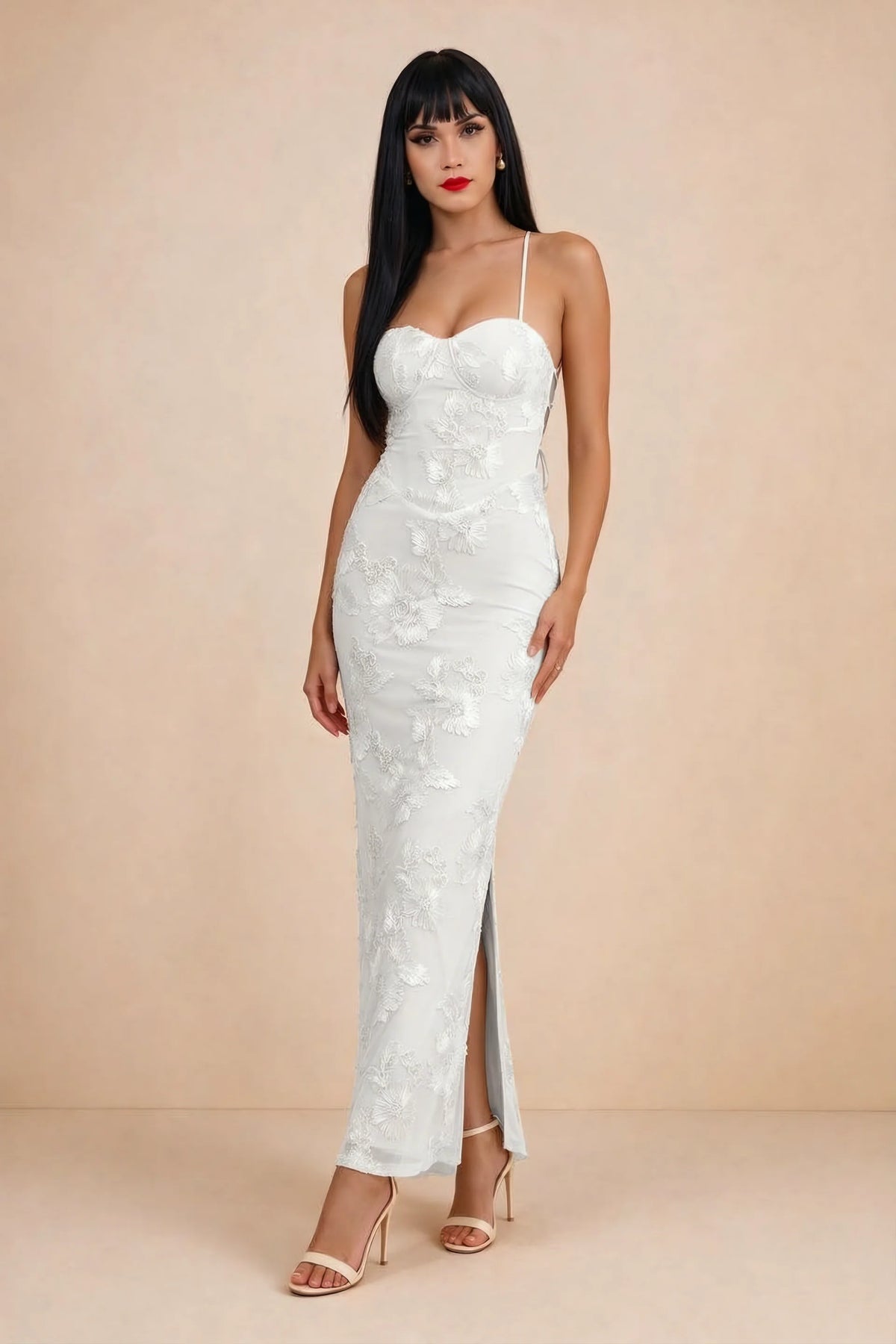Clementine White 3D Floral Sweetheart Maxi Dress