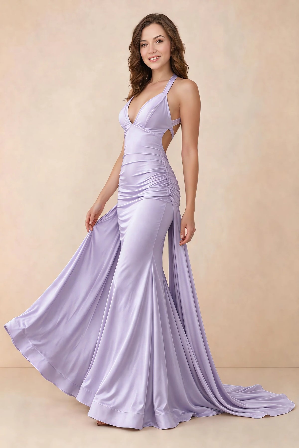 Vestido largo Elodie de satén color lila, fruncido, con escote en V y corte sirena