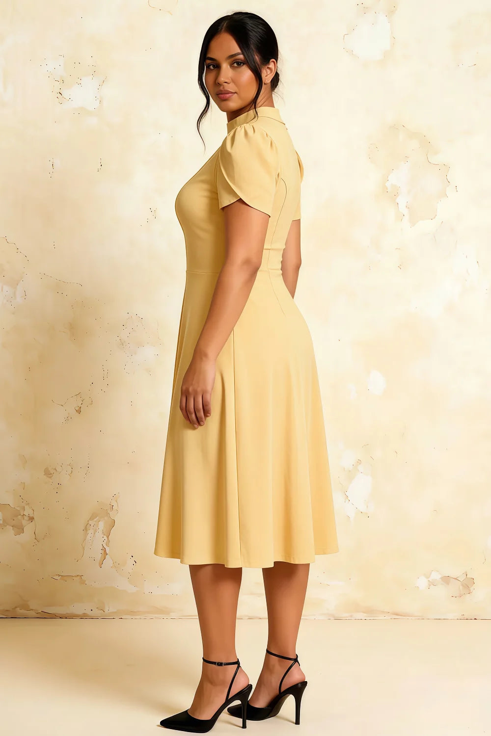 Vestido midi Iris amarillo de crepé scuba con cuello alto