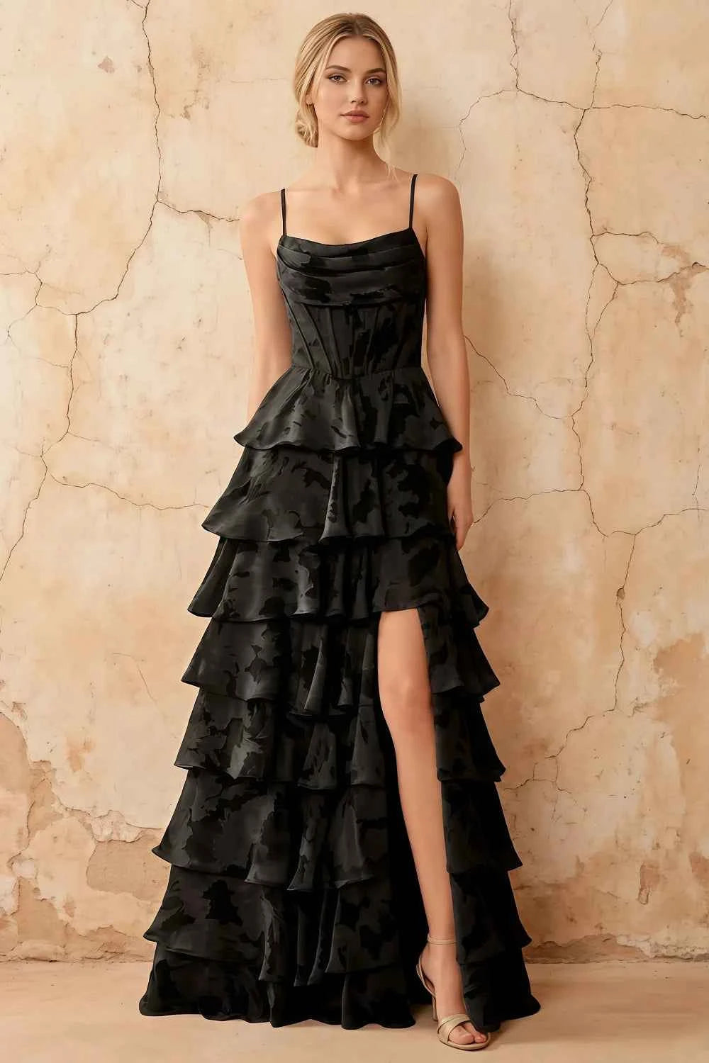 June Black Satin Floral Jacquard Ruffles Maxi Dress Imagen principal del producto