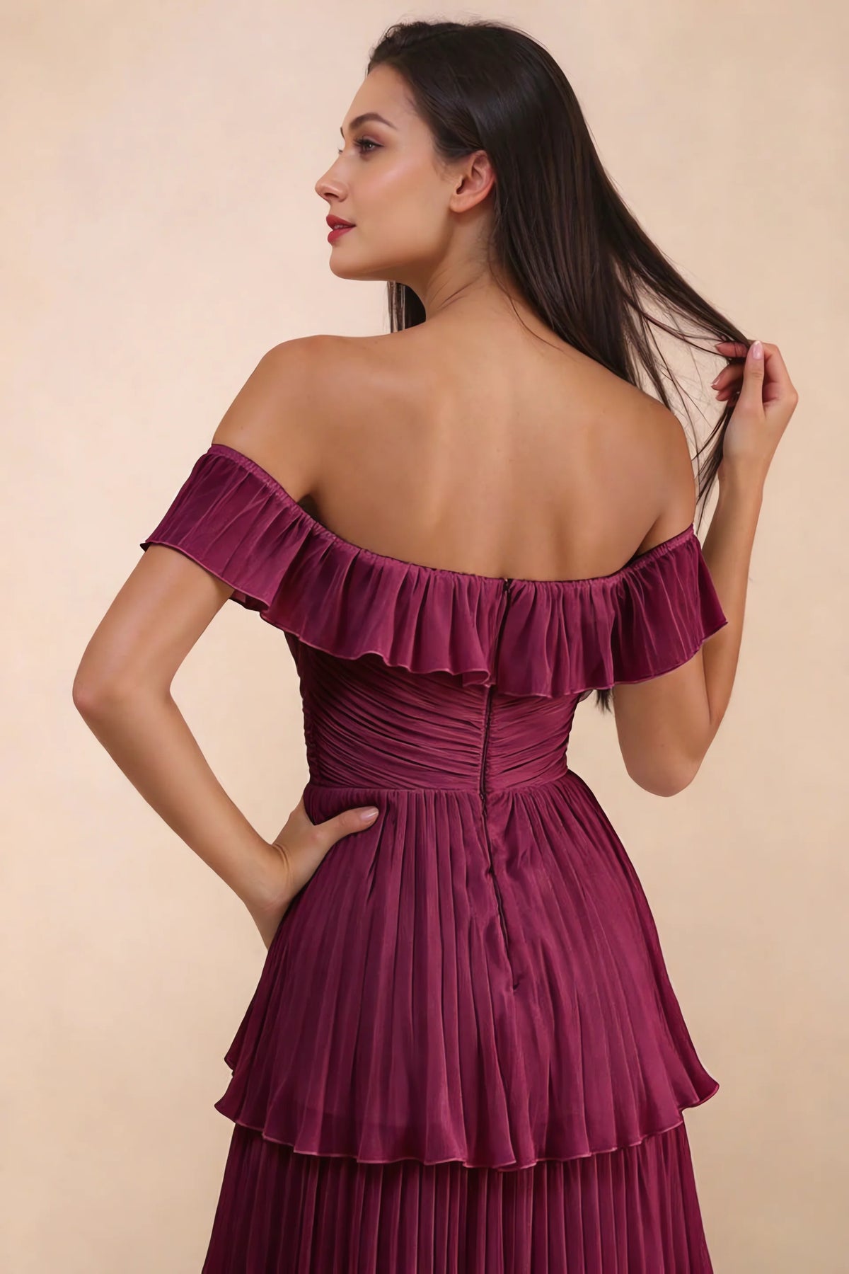 Close-up of back neckline ruffle, ruching and centre-back zipper of Seraphina merlot tiered ruffle maxi dress
